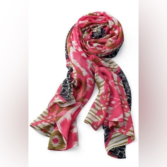 Stella & Dot Union Square Scarf - Pink Geo Ikat - Picture 3 of 4
